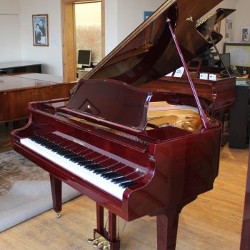 Weinberg G-55 mini baby grand piano